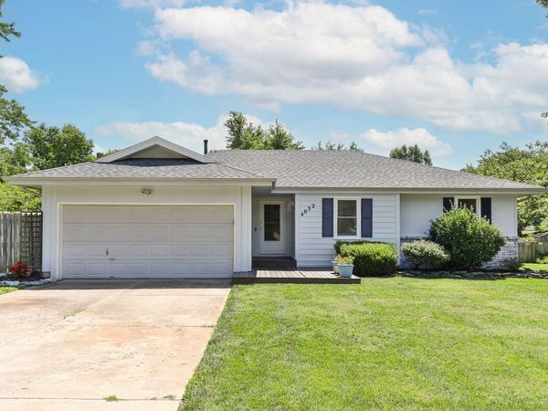 4032 S Sunrise Avenue , Springfield, MO 65807
