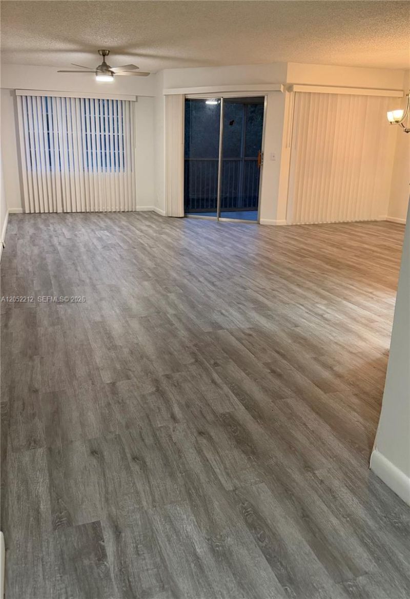 1000 SW 125th Ave, Unit 402N, Pembroke Pines, FL 33027 Photo