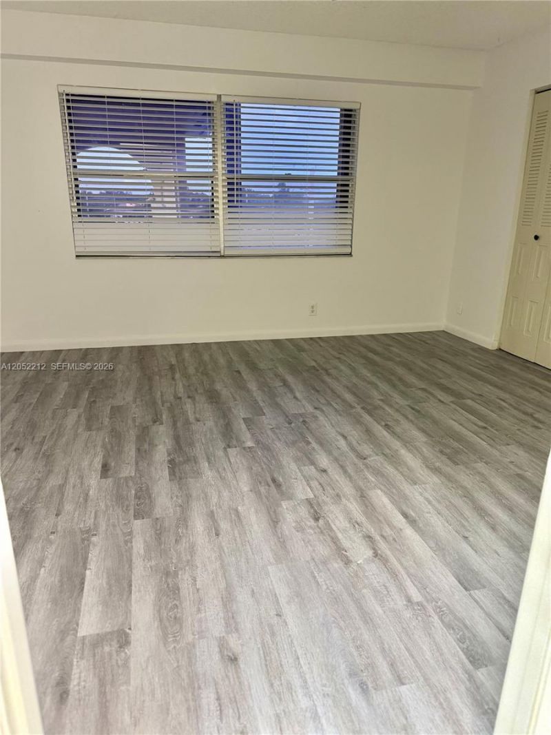 1000 SW 125th Ave, Unit 402N, Pembroke Pines, FL 33027 Photo