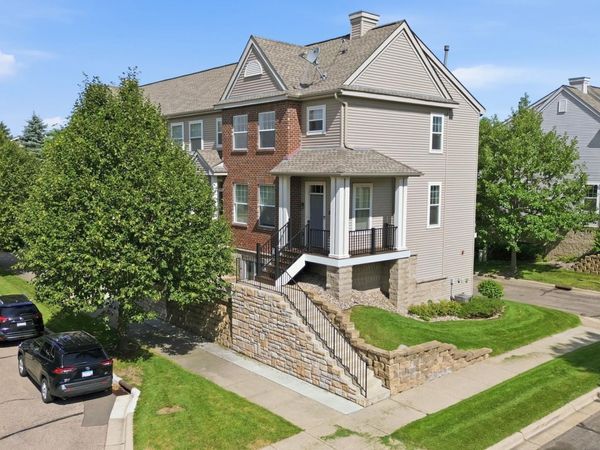 2066 Wellens Street, Chaska, MN 55318
