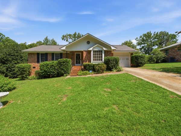 5641 Longview Road, Sumter, SC 29154