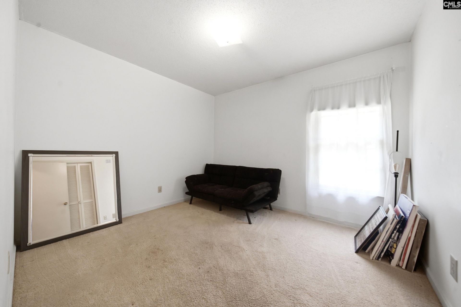 5641 Longview Road Photo 12