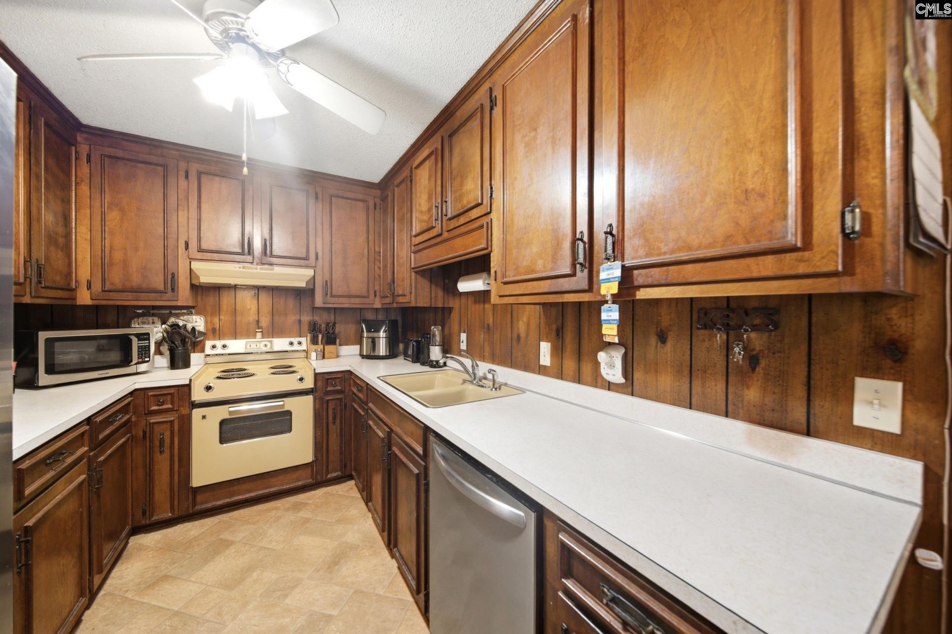 5641 Longview Road Photo 9