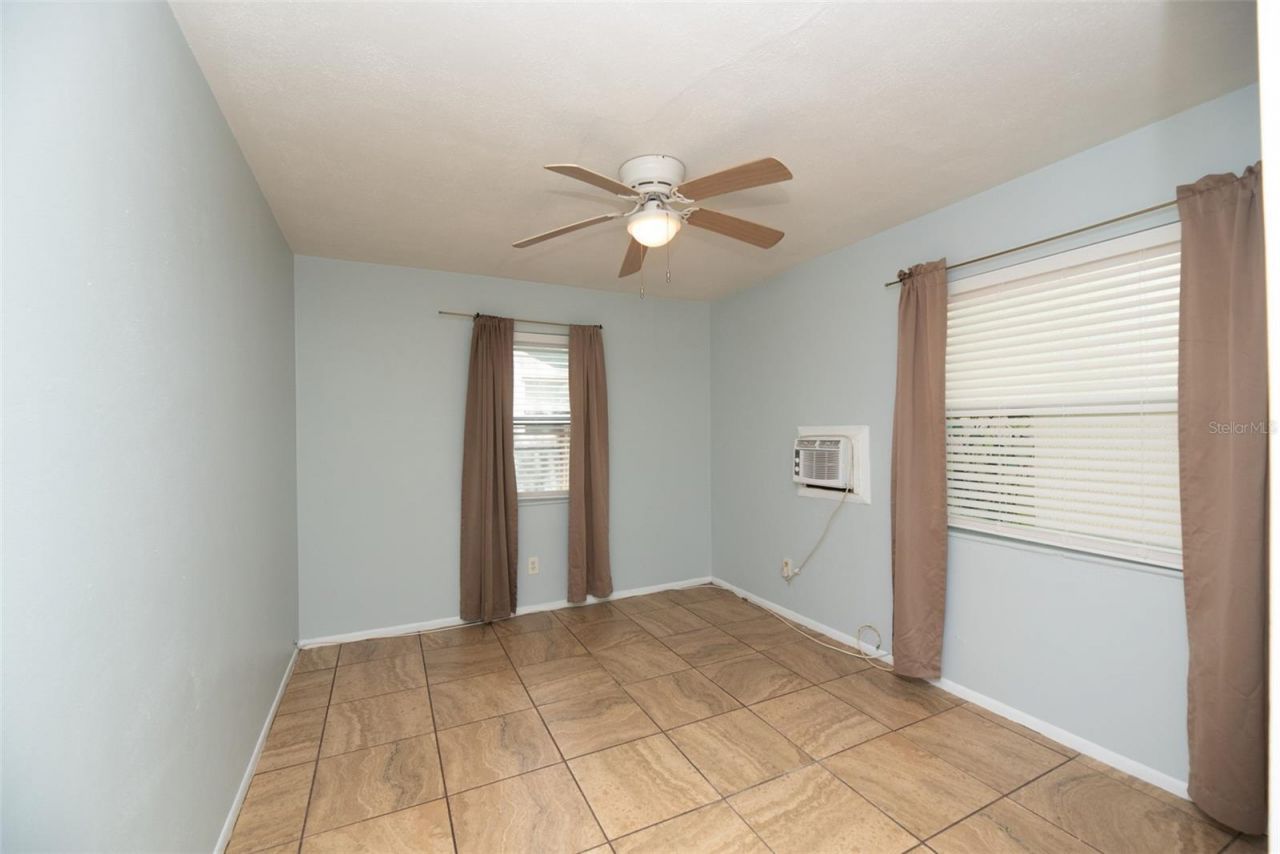 761 51st Avenue N, Saint Petersburg, FL 33703 Photo