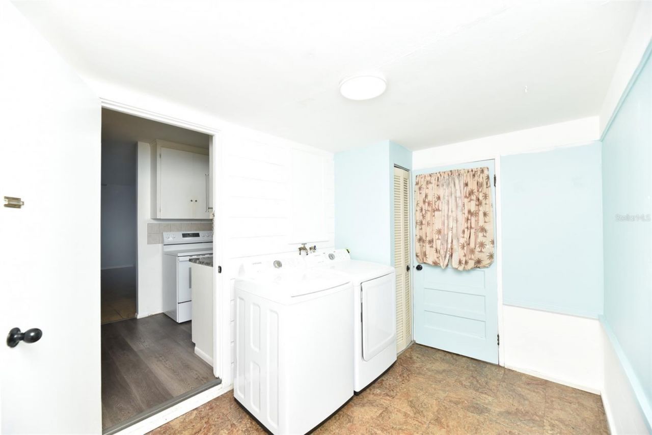 761 51st Avenue N, Saint Petersburg, FL 33703 Photo