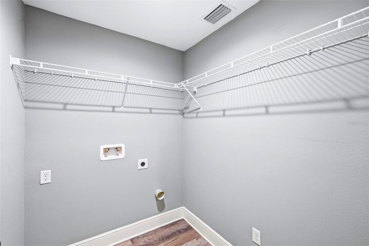 1319 E Church Street , Plant City, FL 33563 Photo