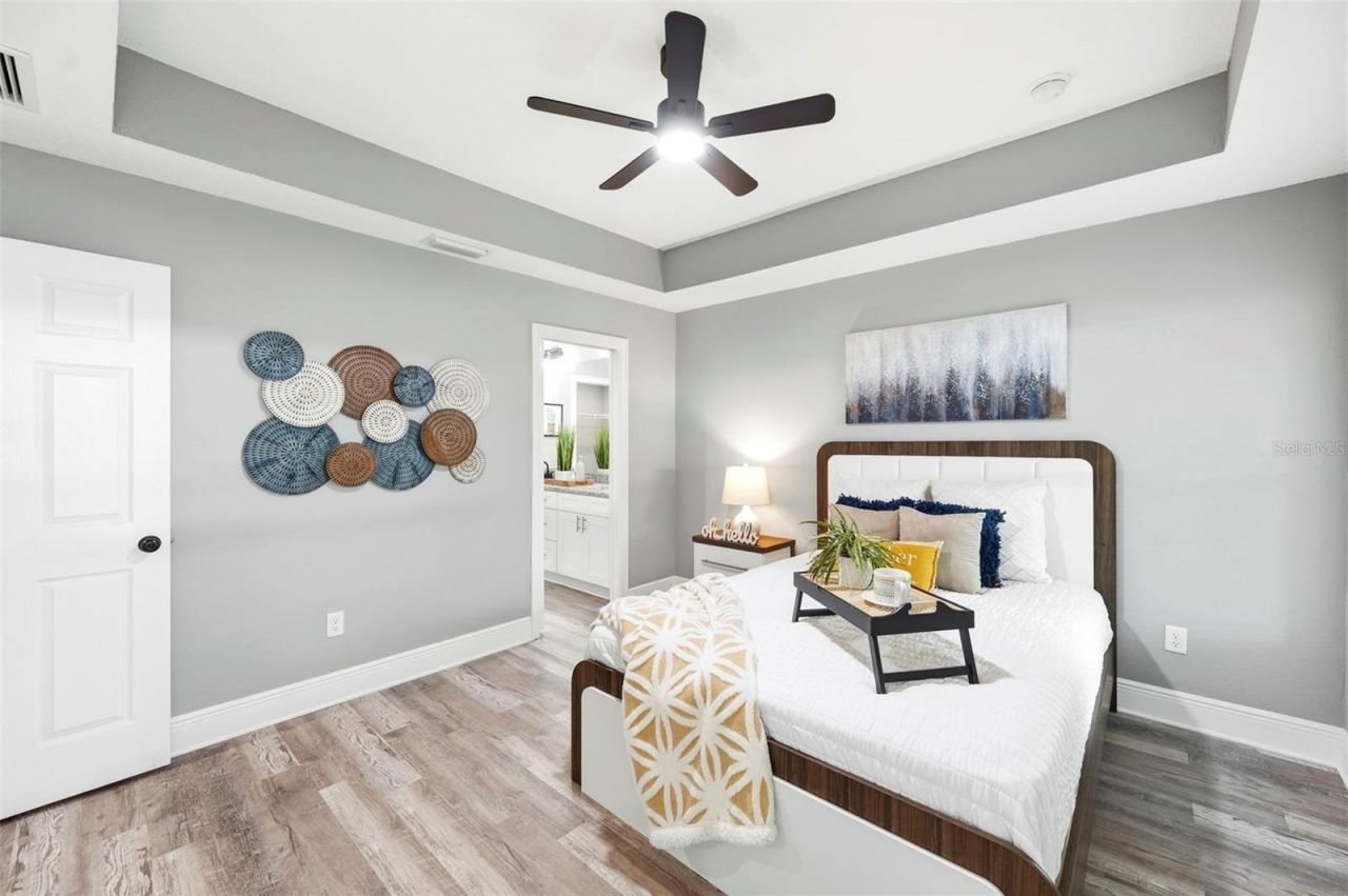 1319 E Church Street , Plant City, FL 33563 Photo