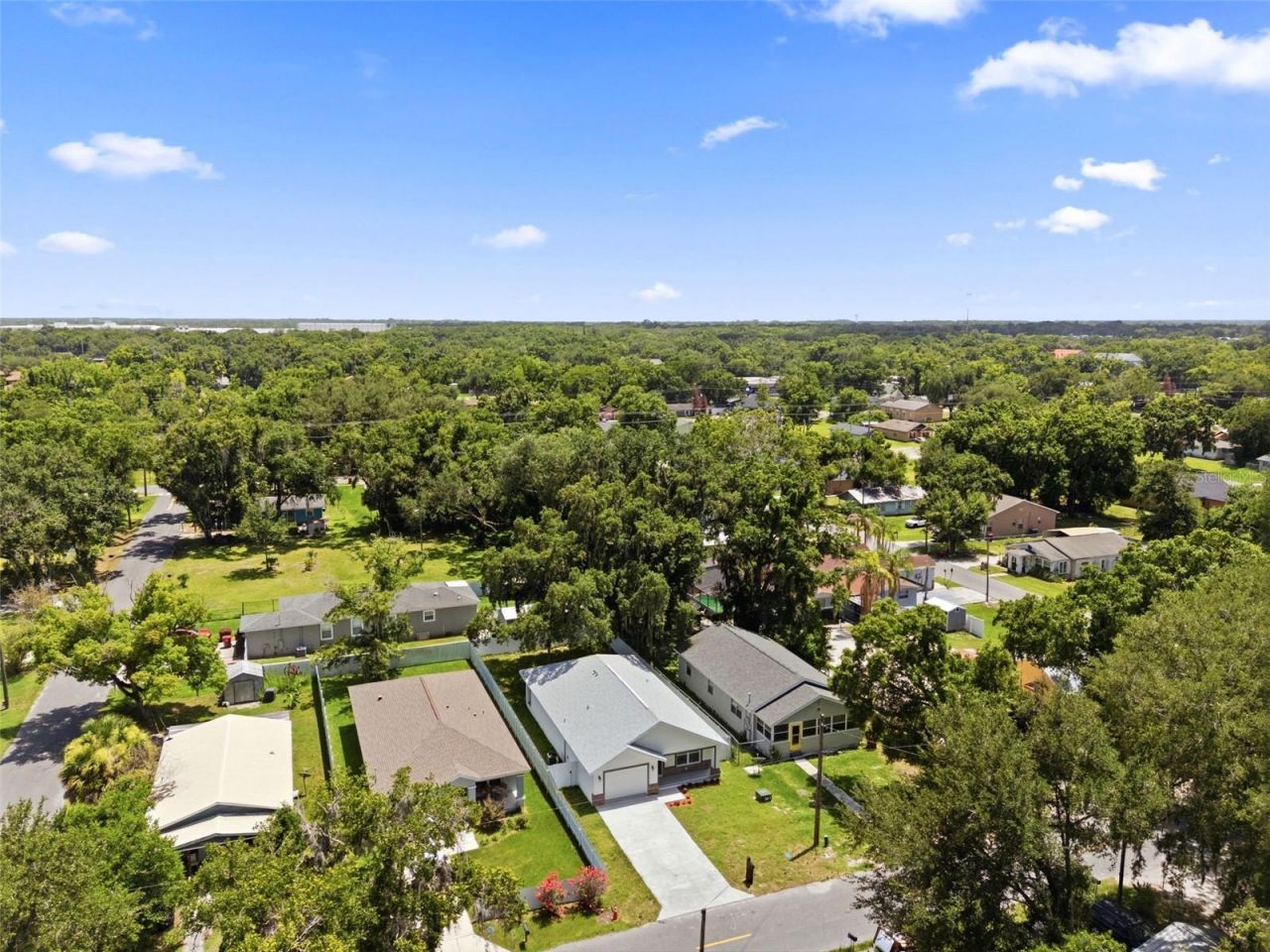 1319 E Church Street , Plant City, FL 33563 Photo