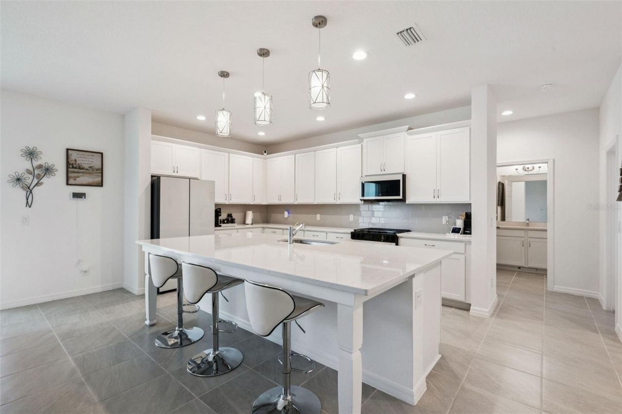 6808 Serpent Hawk Lane , Howey in the Hills, FL 34737 Photo