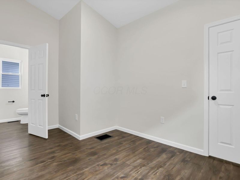 180 E Morrill Avenue, Columbus, OH 43207 Photo 22