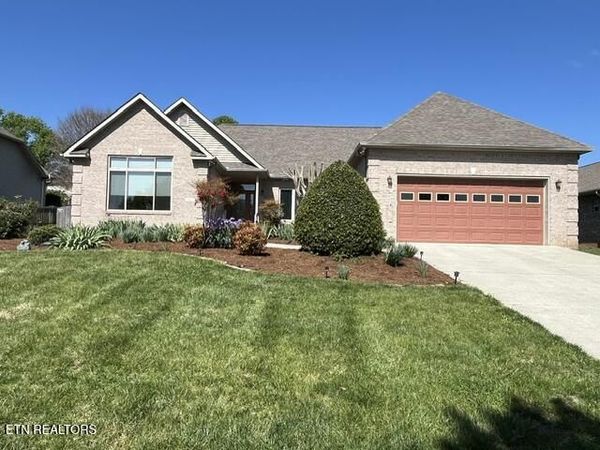 144 Cheeskogili Way, Loudon, TN 37774