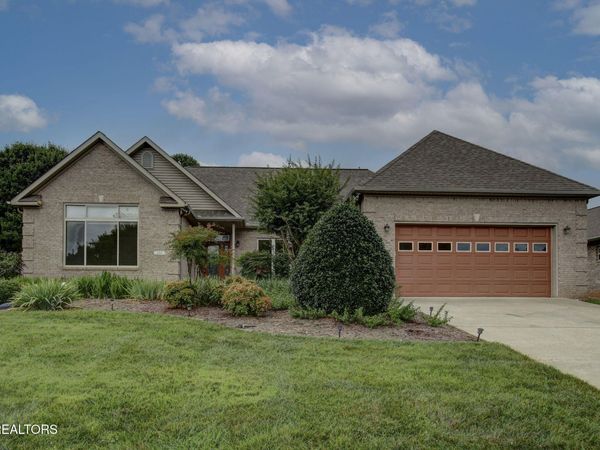 144 Cheeskogili Way, Loudon, TN 37774