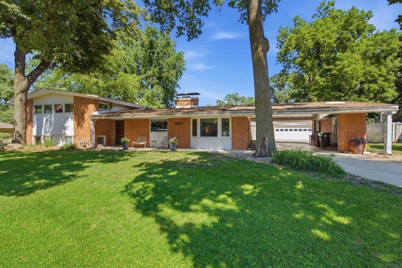 2810 Neola Street, Cedar Falls, IA 50613 Main Photo