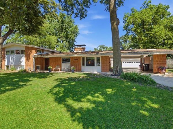 2810 Neola Street, Cedar Falls, IA 50613