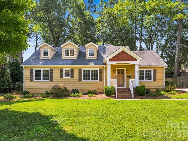 4467 Woodlark Lane , Charlotte, NC 28211