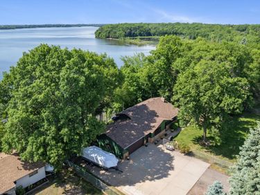 26762 Lofton Avenue, Chisago City, MN 55013