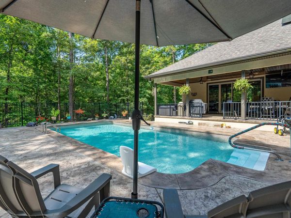 9 Fenix Circle, Hot Springs Village, AR 71909