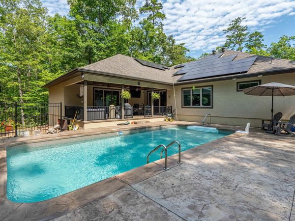 9 Fenix Circle, Hot Springs Village, AR 71909