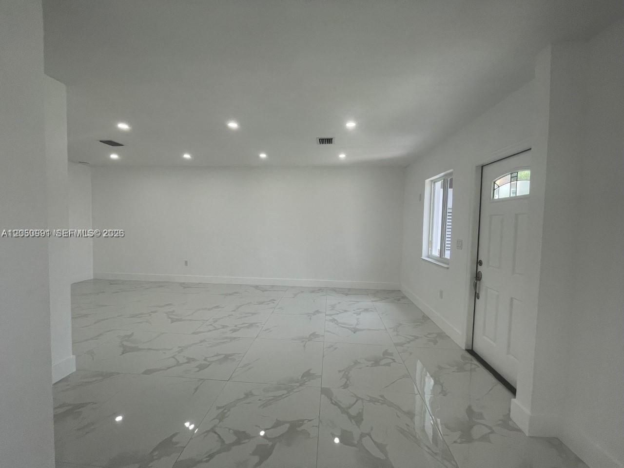 7400 SW 39th St, Unit 1, Miami, FL 33155 Photo