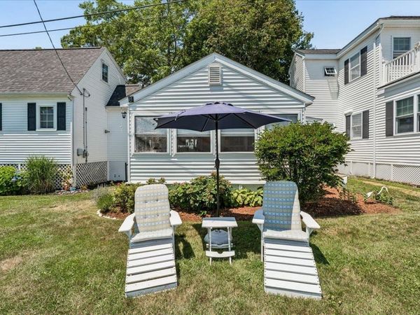515 Winnacunnet Road, Unit 8, Hampton, NH 03842