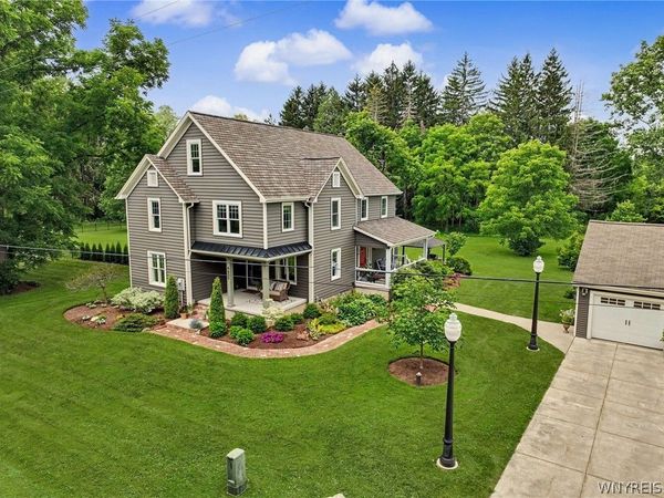 6600 Dye Road , Akron, NY 14001