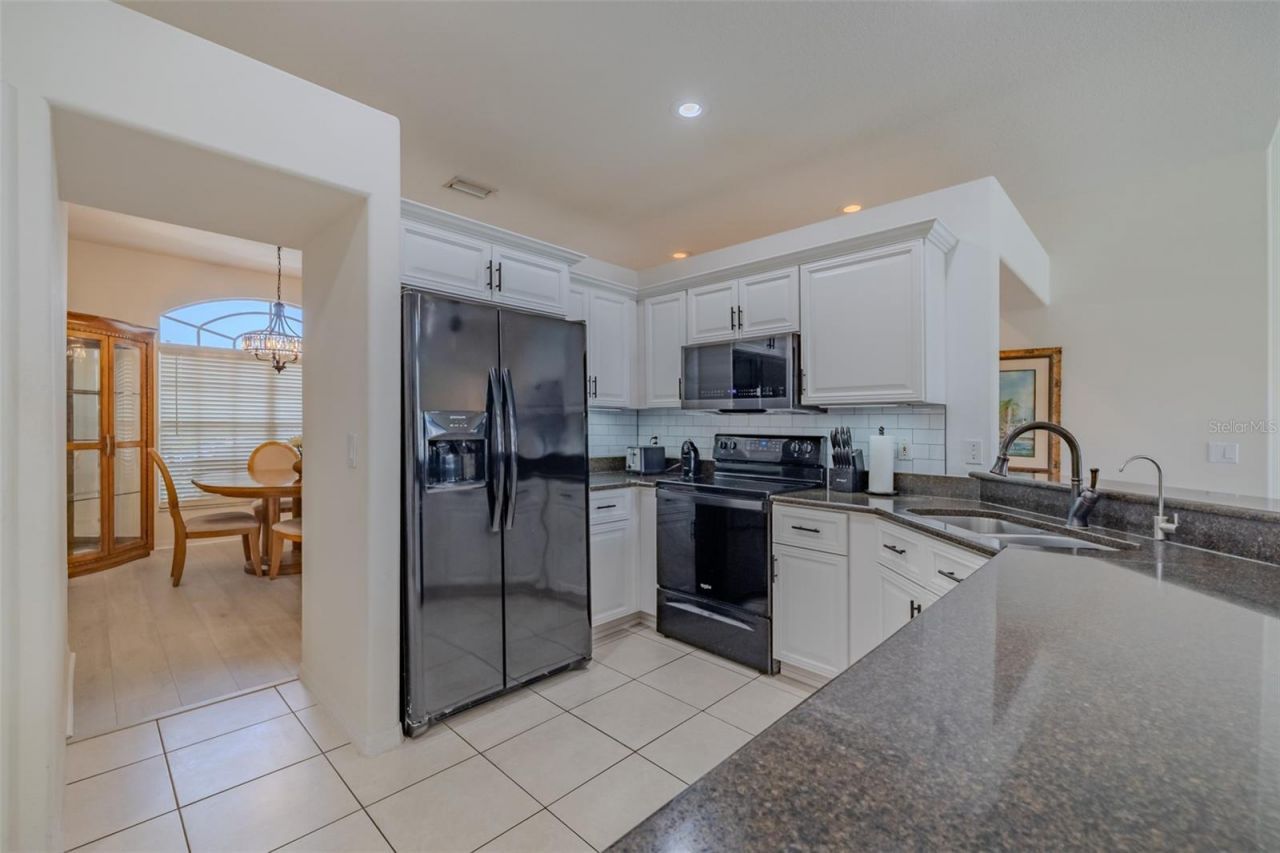 1617 Vistoso Lane, Sun City Center, FL 33573 Photo