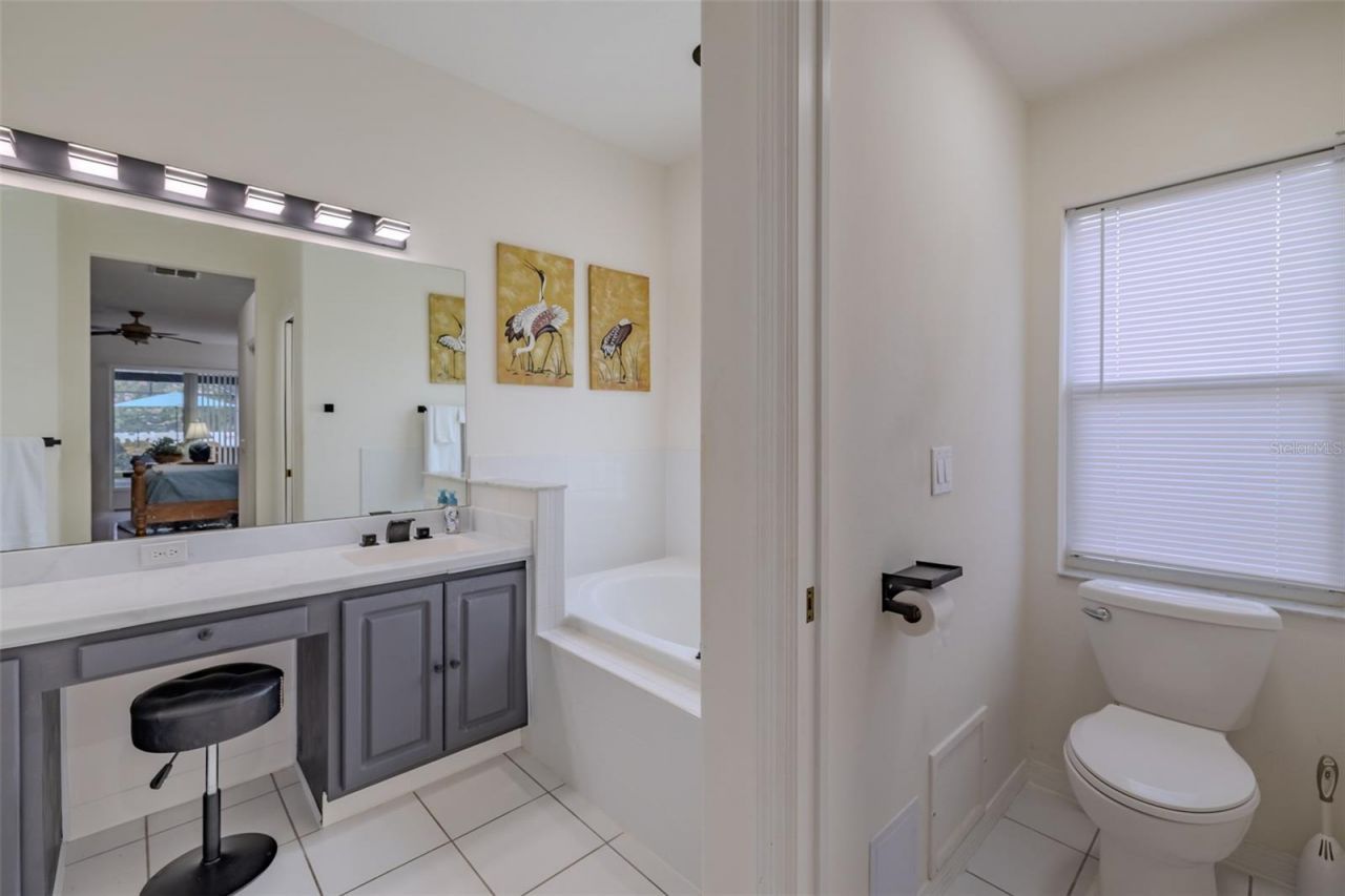 1617 Vistoso Lane, Sun City Center, FL 33573 Photo