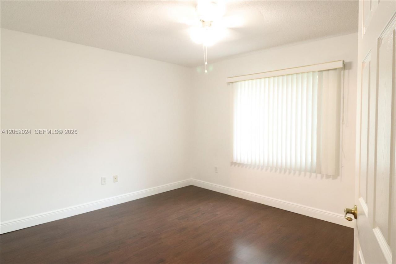9990 NW 19th Pl , Unit 9990, Sunrise, FL 33322 Photo