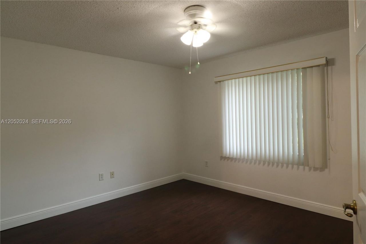 9990 NW 19th Pl , Unit 9990, Sunrise, FL 33322 Photo