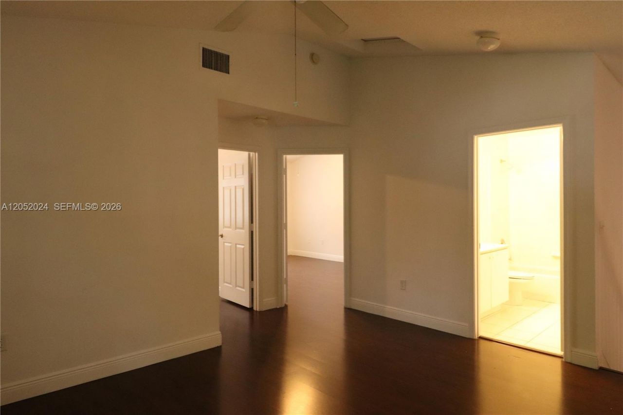 9990 NW 19th Pl , Unit 9990, Sunrise, FL 33322 Photo
