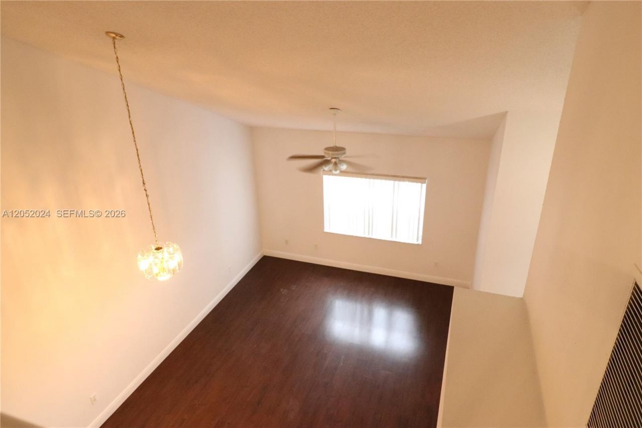 9990 NW 19th Pl , Unit 9990, Sunrise, FL 33322 Photo