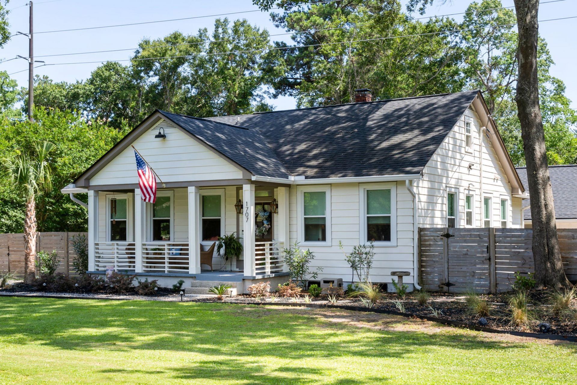 1707 Pinckney Park Drive Photo 2