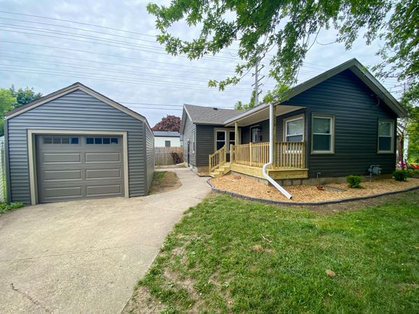 5229 N 64th St, Milwaukee, WI 53218