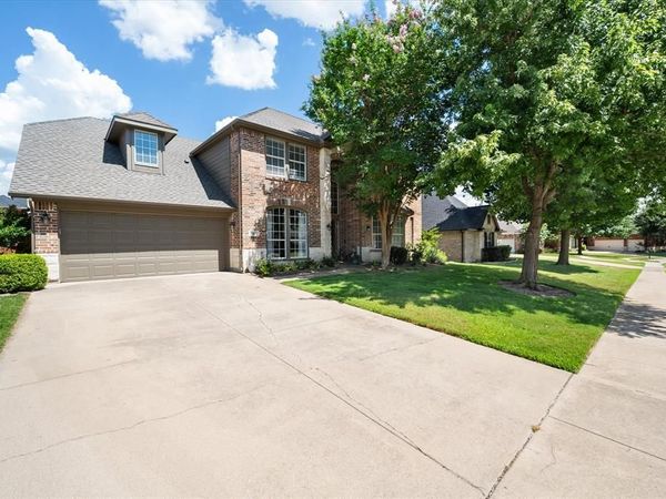 1502 Mallard Circle, Mansfield, TX 76063
