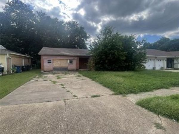 459 Alcorn Avenue, Dallas, TX 75217