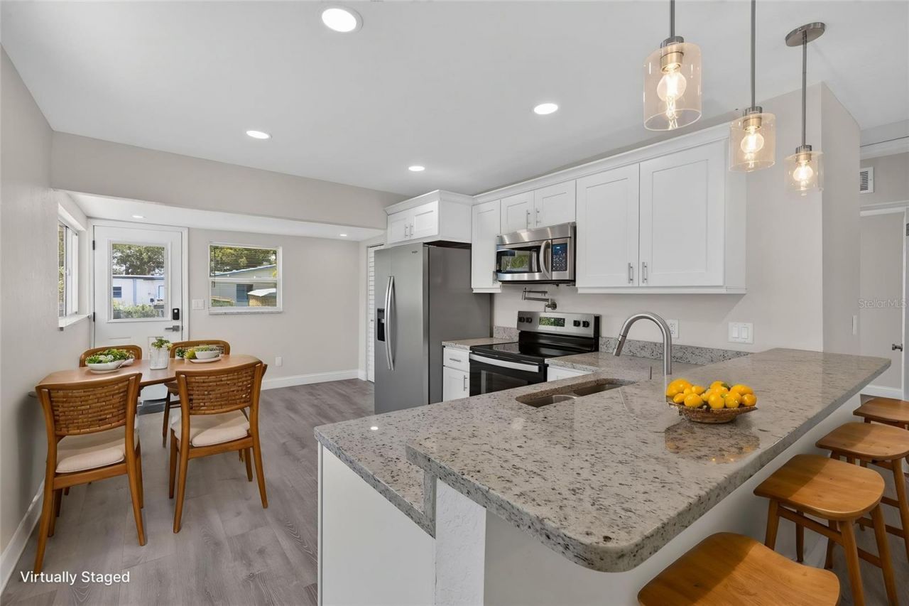 2511 27th Street S, Saint Petersburg, FL 33712 Photo