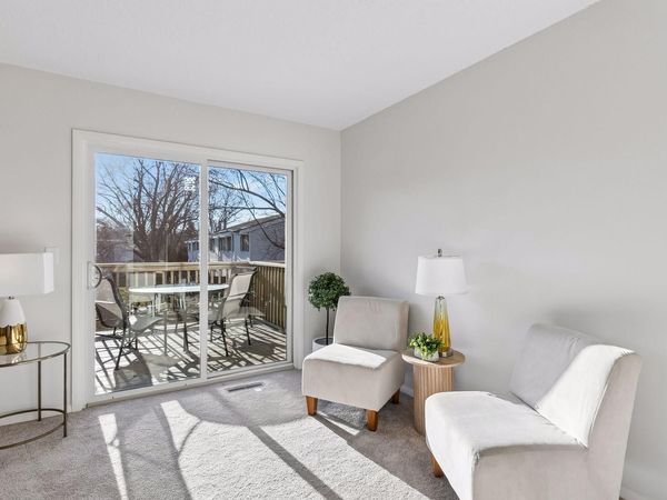411 Dorland Place, Maplewood, MN 55119