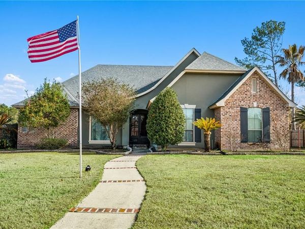 337 LEEDS Street , Slidell, LA 70461