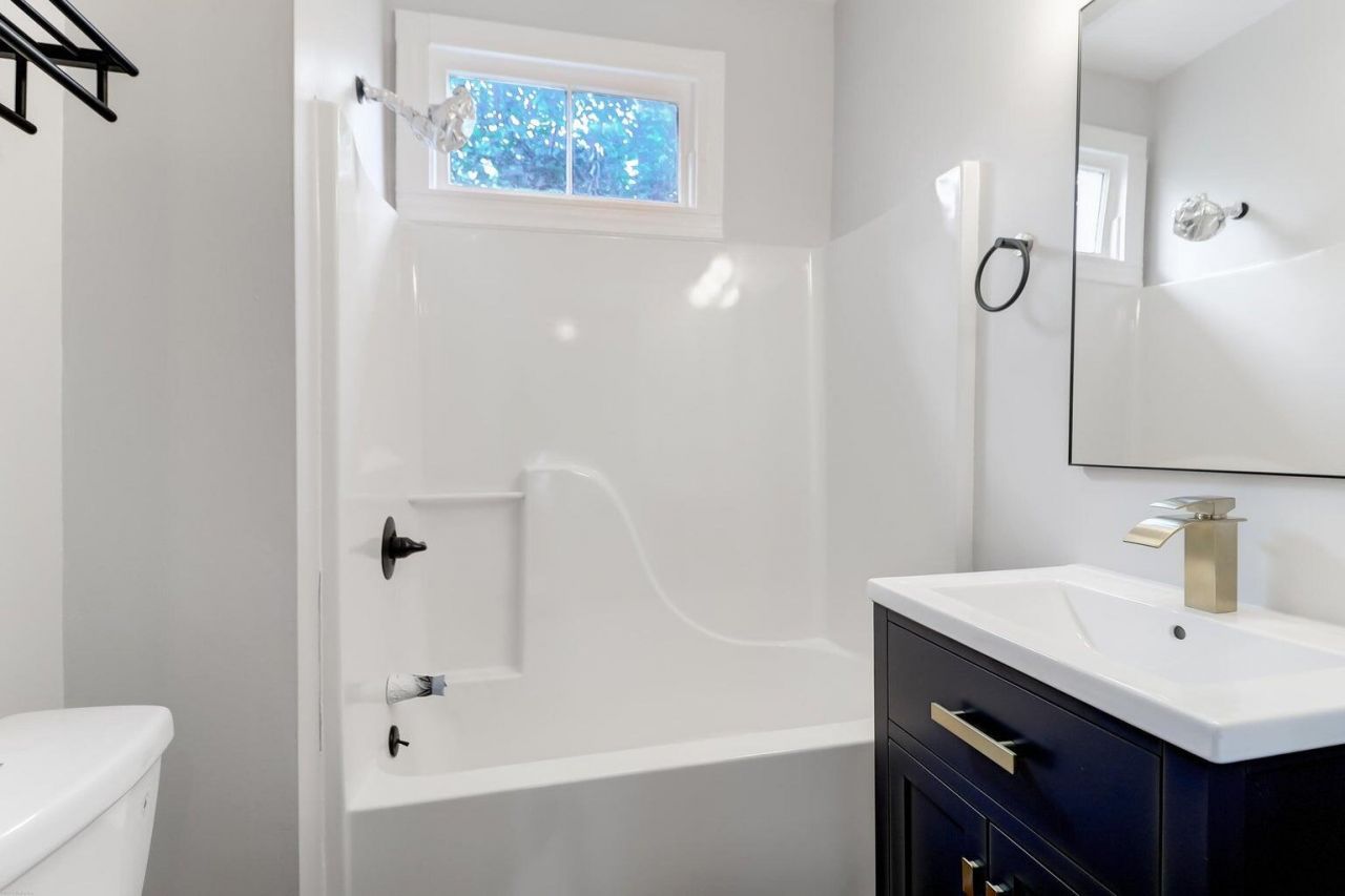 167 Fishburne Street Photo 16