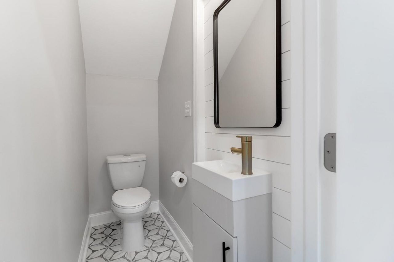 167 Fishburne Street Photo 28
