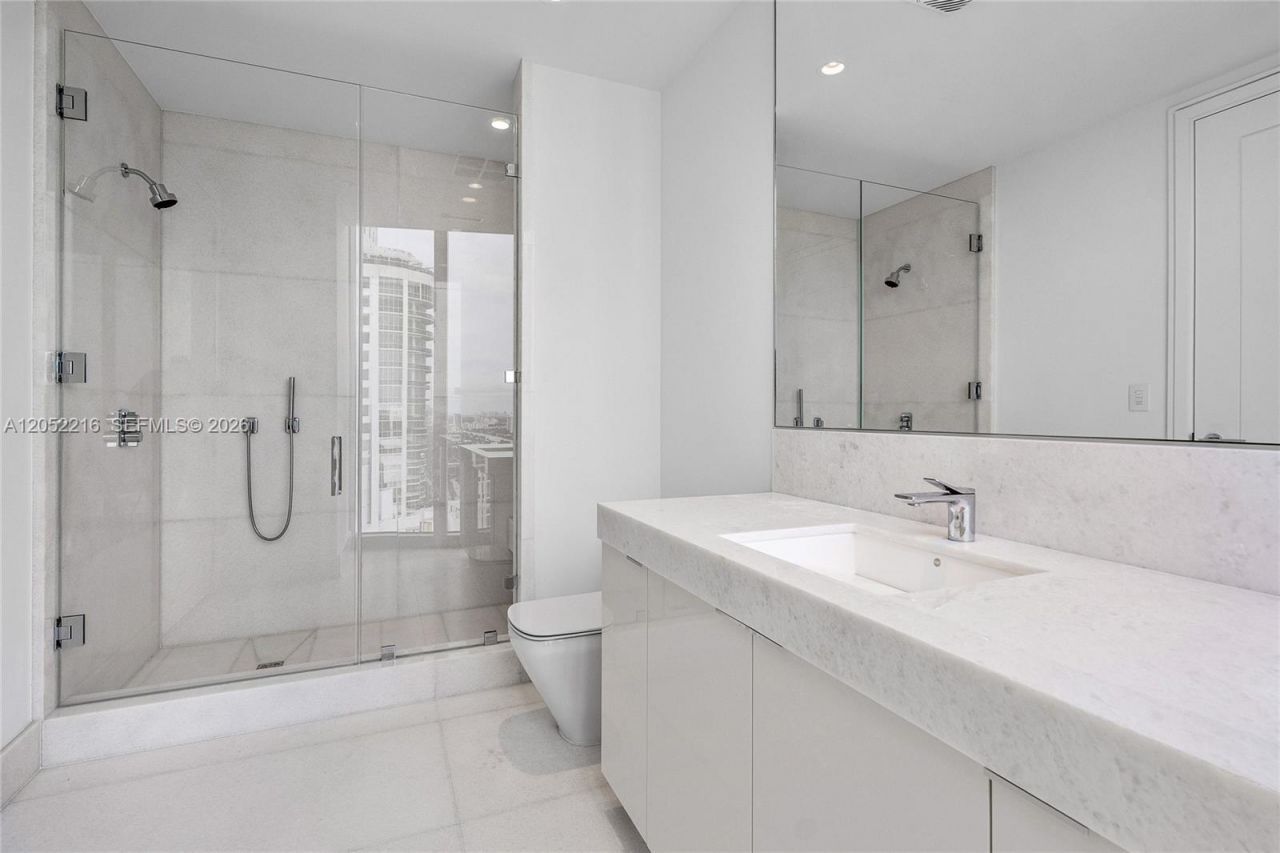 17975 Collins Ave , Unit N-3502, Sunny Isles Beach, FL 33160 Photo