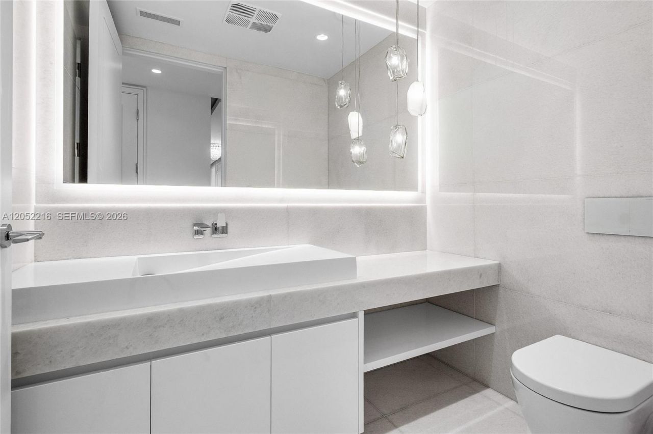 17975 Collins Ave , Unit N-3502, Sunny Isles Beach, FL 33160 Photo