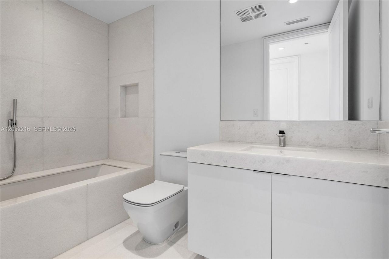 17975 Collins Ave , Unit N-3502, Sunny Isles Beach, FL 33160 Photo