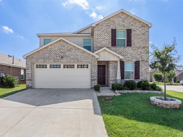 16012 Crews Avenue, Haslet, TX 76052