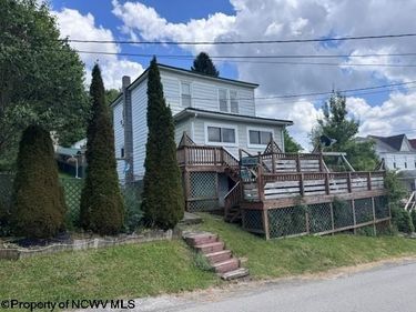 138 Brown Street, Thomas, WV 26292