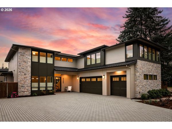 4460 Lords LN, Lake Oswego, OR 97035
