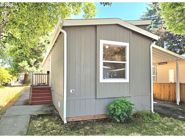 1475 GREEN ACRES RD, Unit 82, Eugene, OR 97408