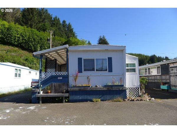 174 RIGGS HILL LN, Winchester Bay, OR 97467