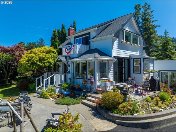 29661 WALKER ST, Gold Beach, OR 97444
