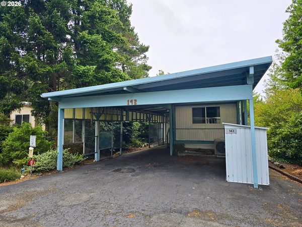 1600 RHODODENDRON DR, Unit 143, Florence, OR 97439